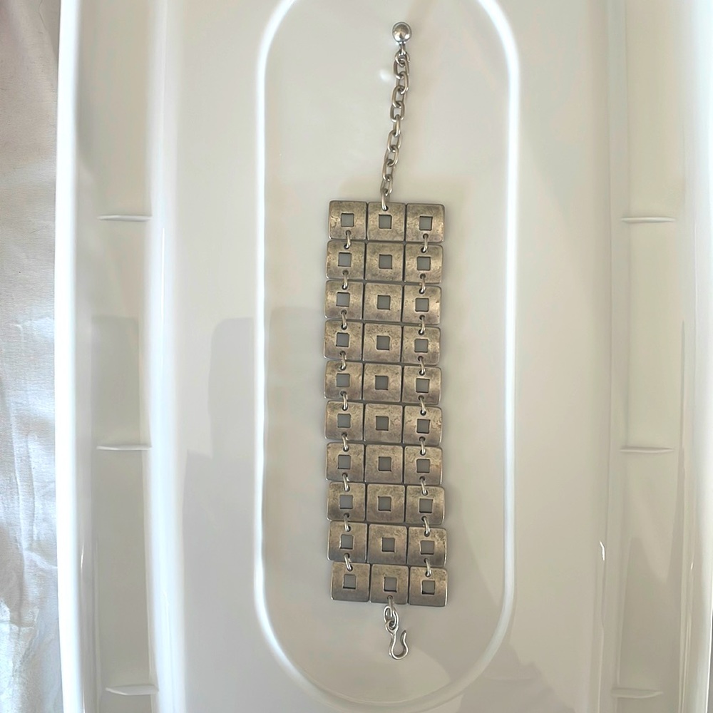 Silver square linked braclet